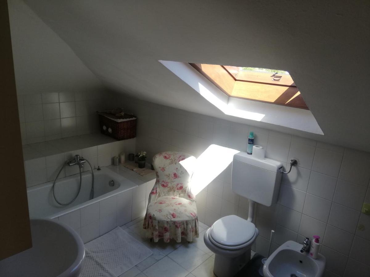 La Tua Mansarda A Bergamo Villa Eksteriør bilde